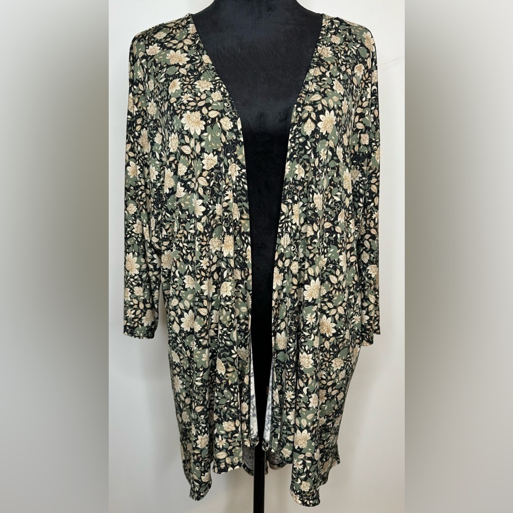 LulaRoe Women’s Green Floral Open Front Cardigan Duster Size M
